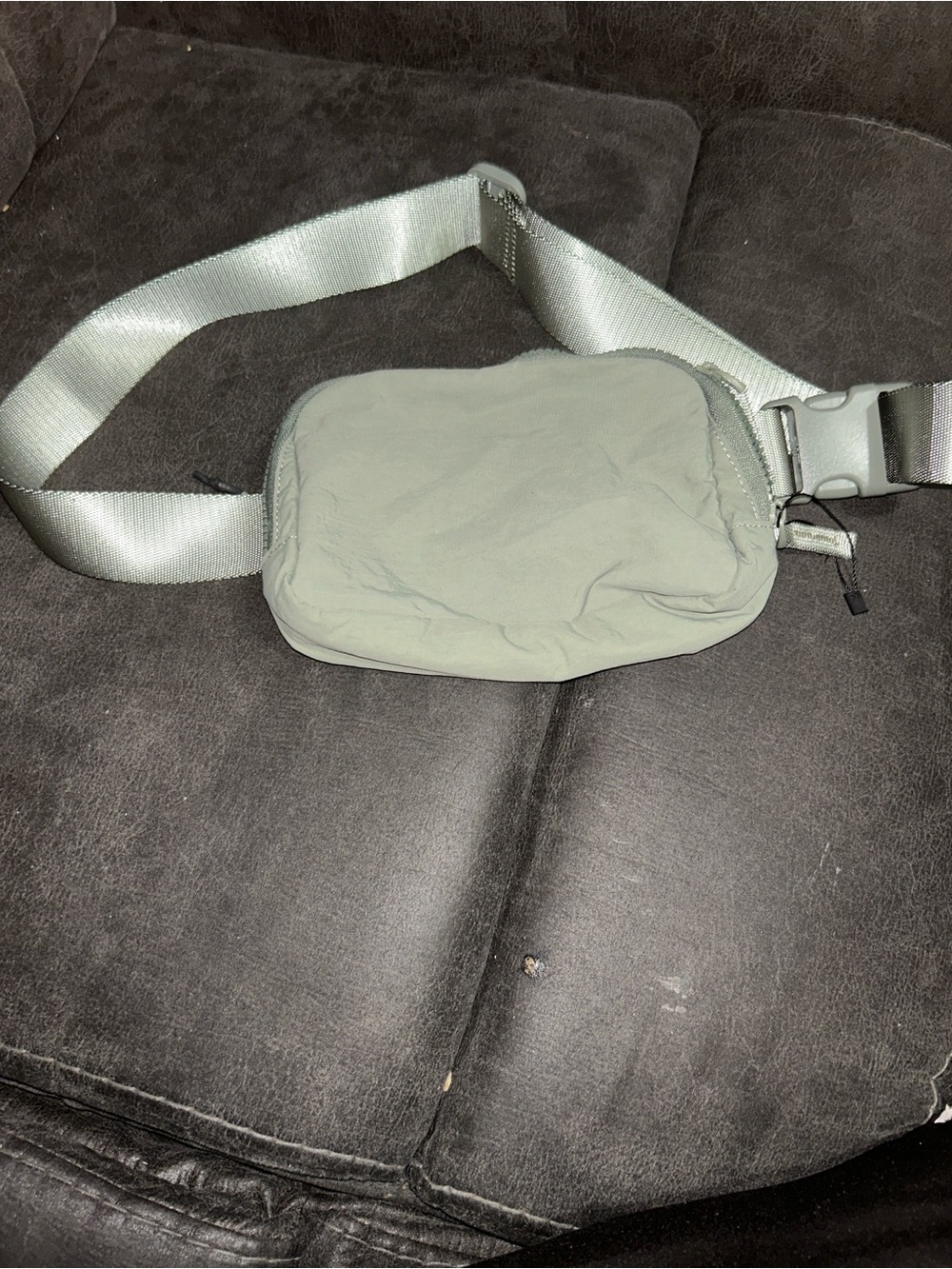 Minimalist Sage Green Men's Waist Bag